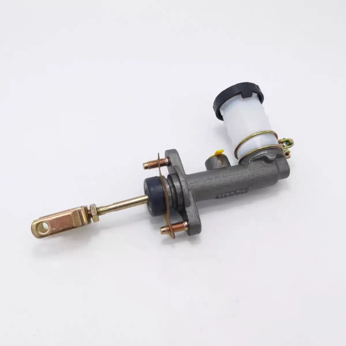 Adapted for Isuzu / Qingling Pickup (Including Jingjizhe, Landwind, Jiangling Baodian & Baowei Models) : Clutch Master Cylinder