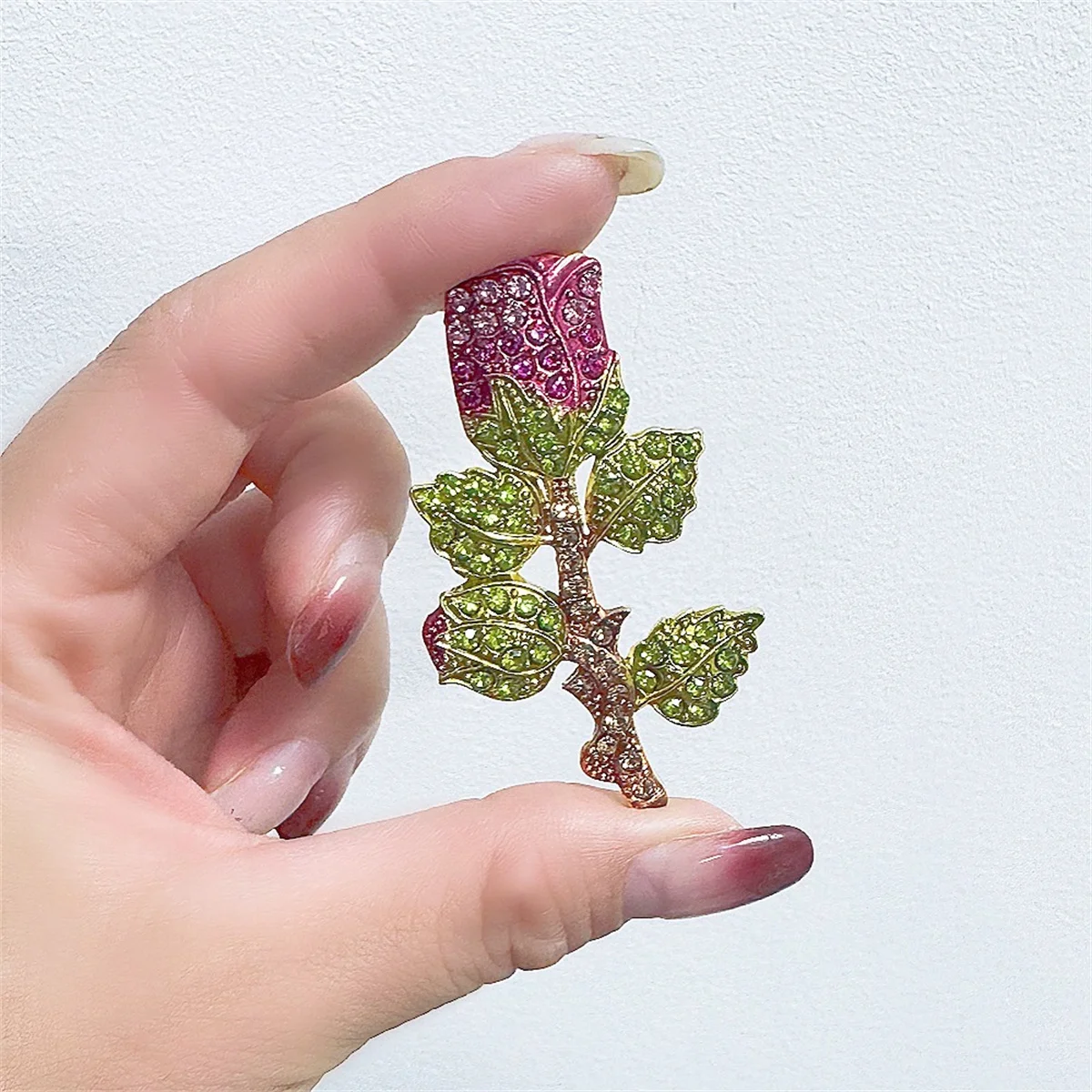 1Pc Exquisite Retro Rose Brooch Y2K Creative Personality Pin Magnificent Luxury Jewelry Accessories Party Trendy Gifts Souvenirs