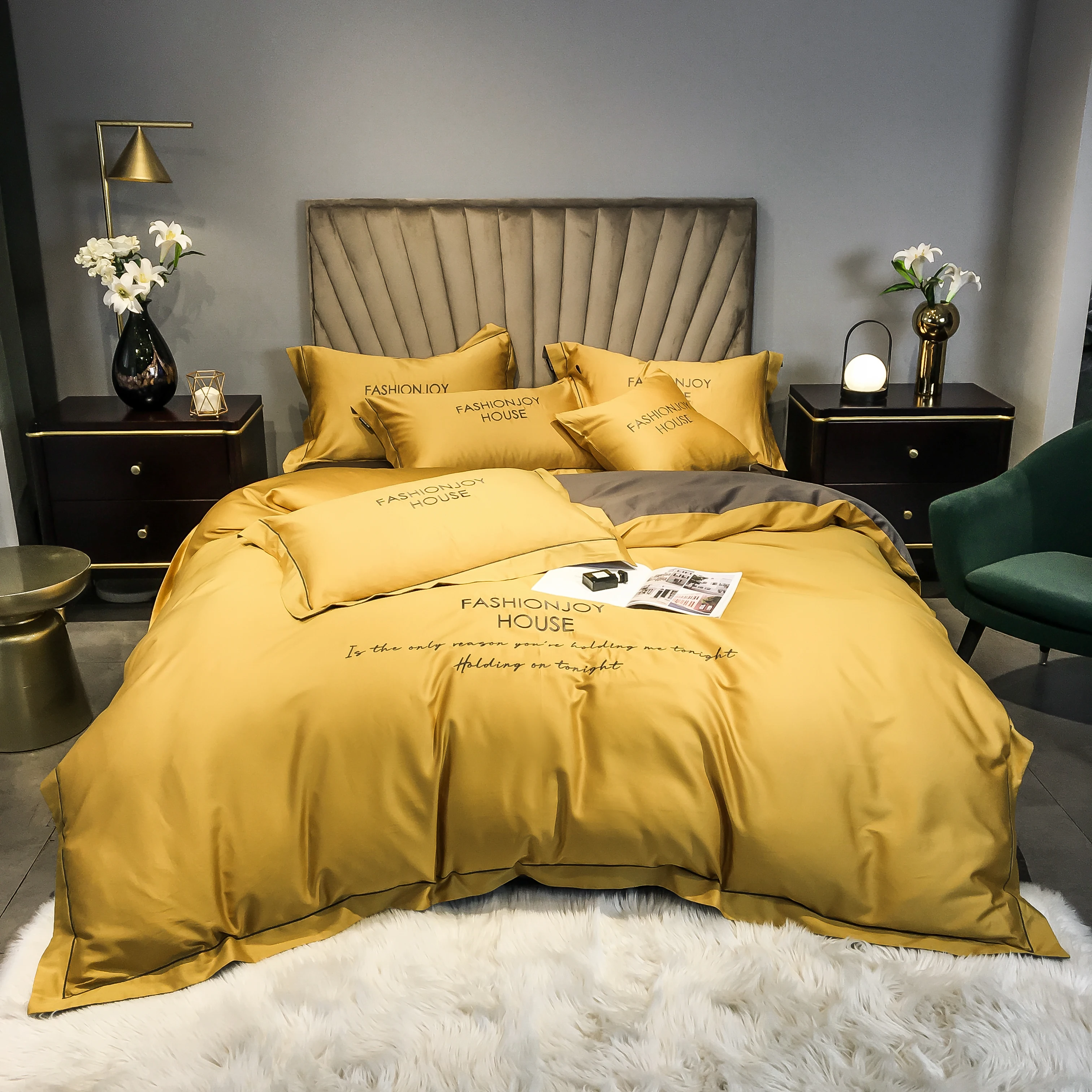 

2022 New 60 Long Velvet Embroidery Striped Color Matching Four-piece Set Of Pure Cotton Luxury Bedding Can Be Customized Yellow