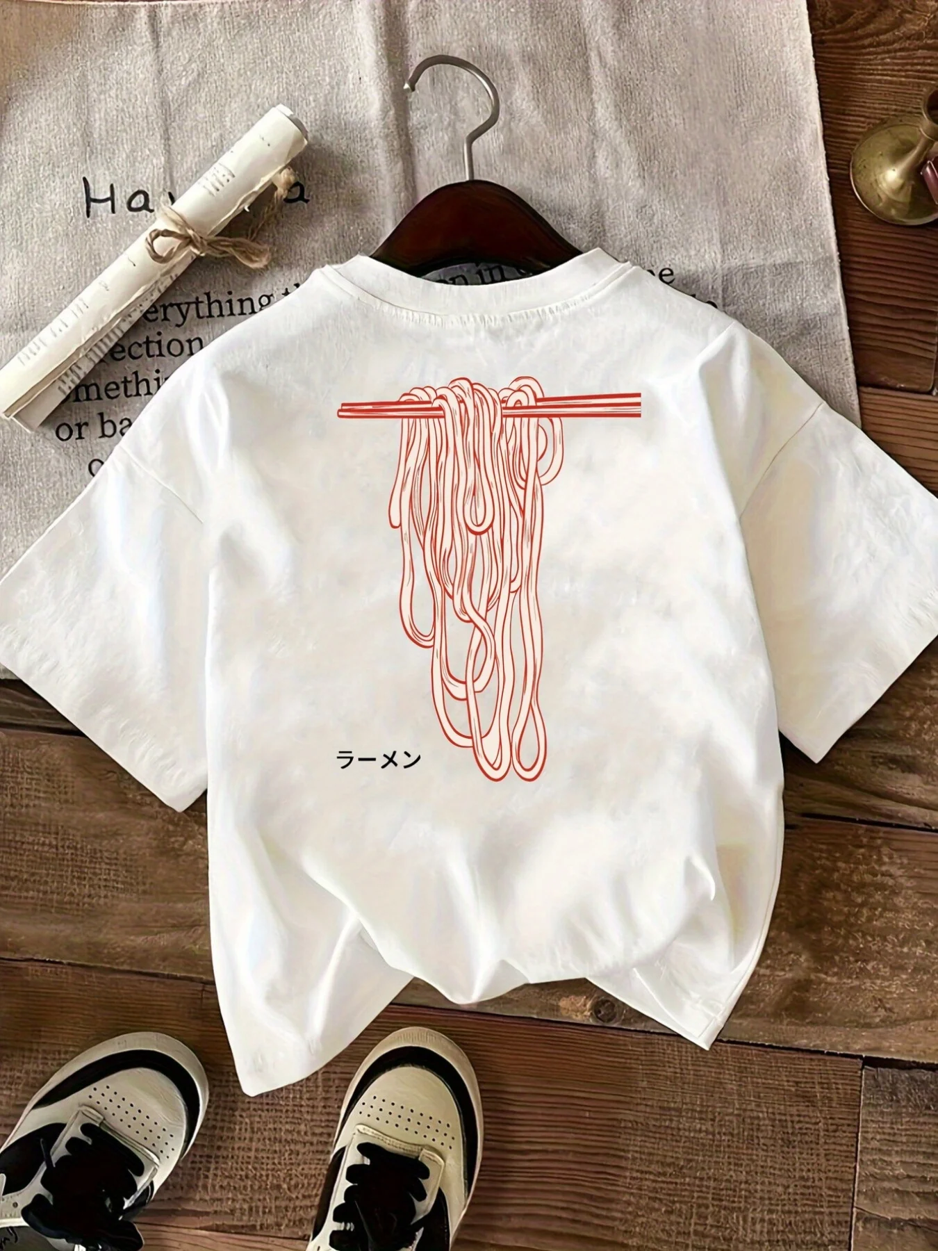 Double Flower Print, Front and Back Print Short Sleeve, Ramen and Food Print Round Neck Women's Casual Short Sleeve Top - Comfortable Fit, Classic Design, Fashionable Item