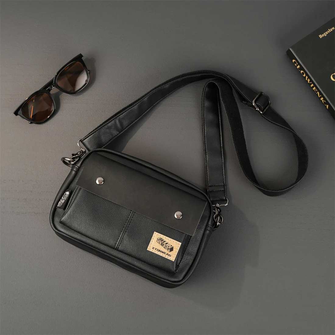 Retro Men Shoulder Bags Cool Male Crossbody Bags Leather Men Sling Bags Fashion Messenger Bags