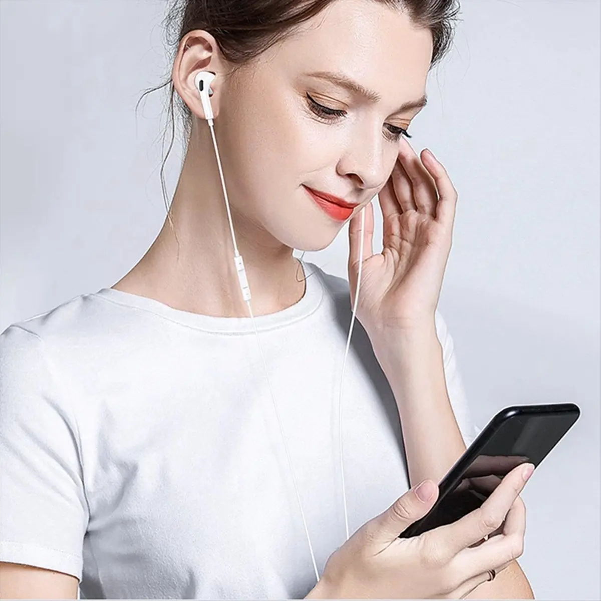 【Tech Accessories】 Headphone Cable Converter USB C Male to 8-Pin Female Audio Adapter for 15, Type C Mobile Phone White