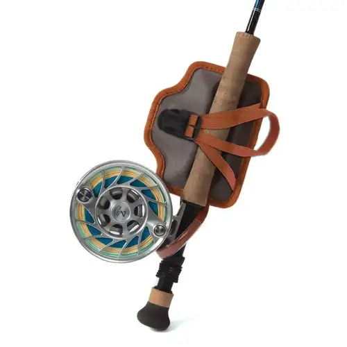 Imagen 1 del producto Soporte para cañas Quickshot con un accesorio trasero mejorado para usar con mochilas Fishpond y cinturones de vadeo.