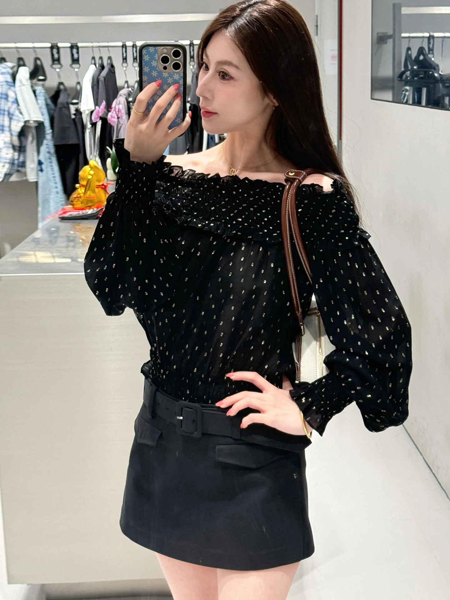

Hebenv Style Polka Dot One Shoulder Shirt Women's Top Summer 2026 SP Home South Oil High End Women's Fashion Blouse