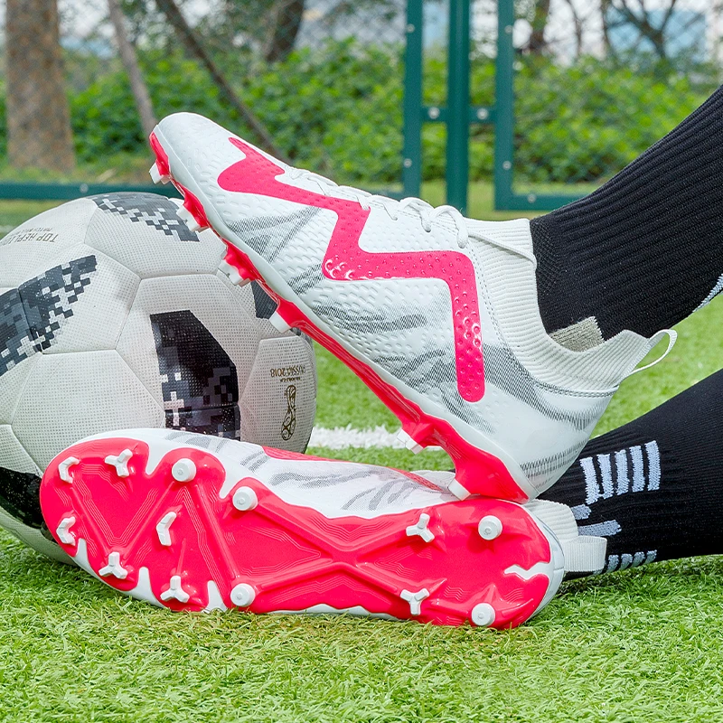 

Classic Brand Outdoor Soccer Shoe Top Quality Outdoor Long Spike Football Shoe Comfortable Anti Slip Soccer Training Sneakers