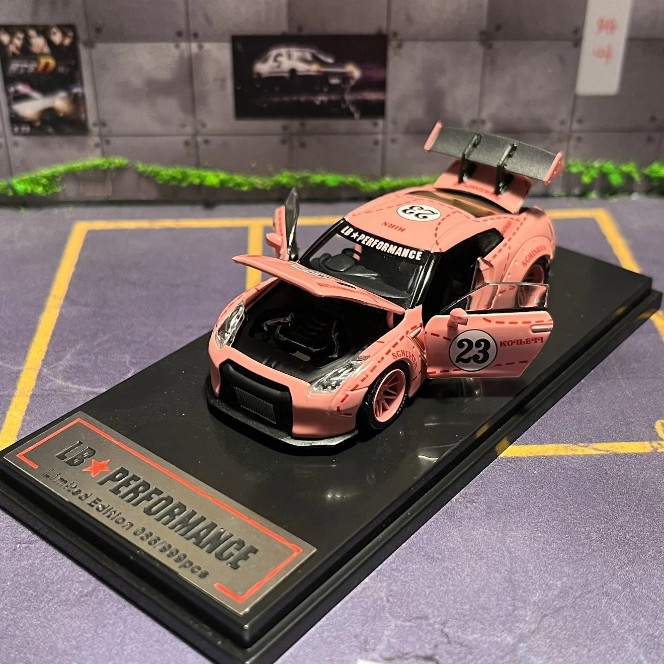 Modelo completamente aberto do carro Diecast, MC, 1:64, GTR, R35