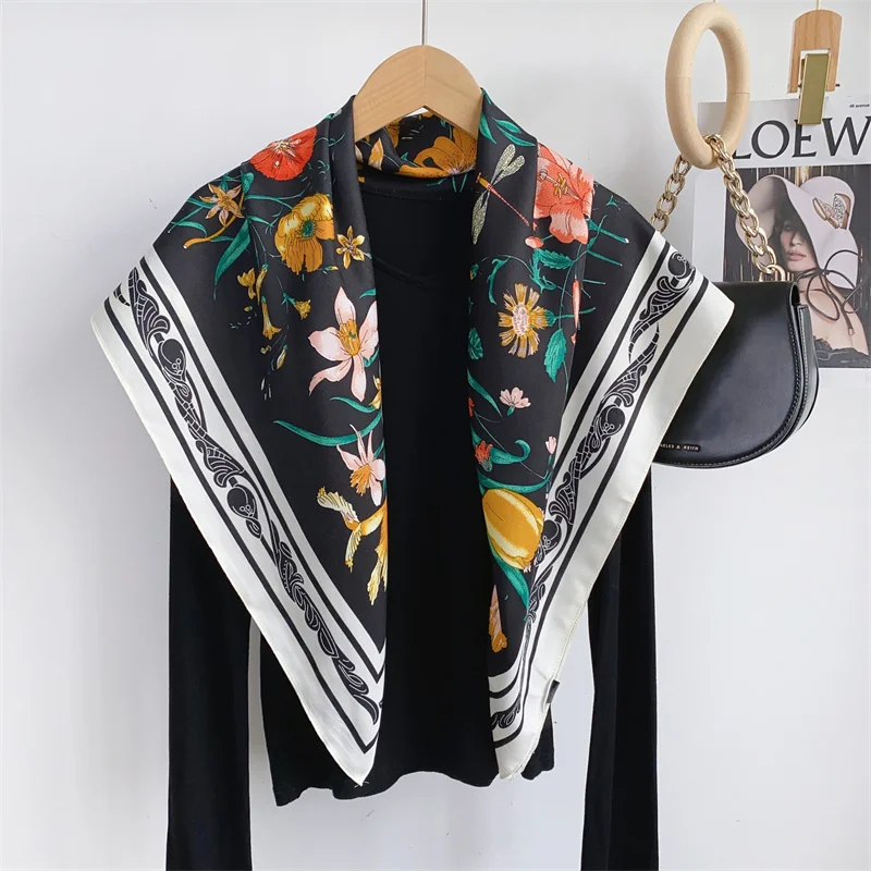 2024 Spain Fashion Garden Floral Square Silk Scarf Women High Quality Print Satin Shawls and Wraps Bufandas Muslim Hijab 90*90Cm