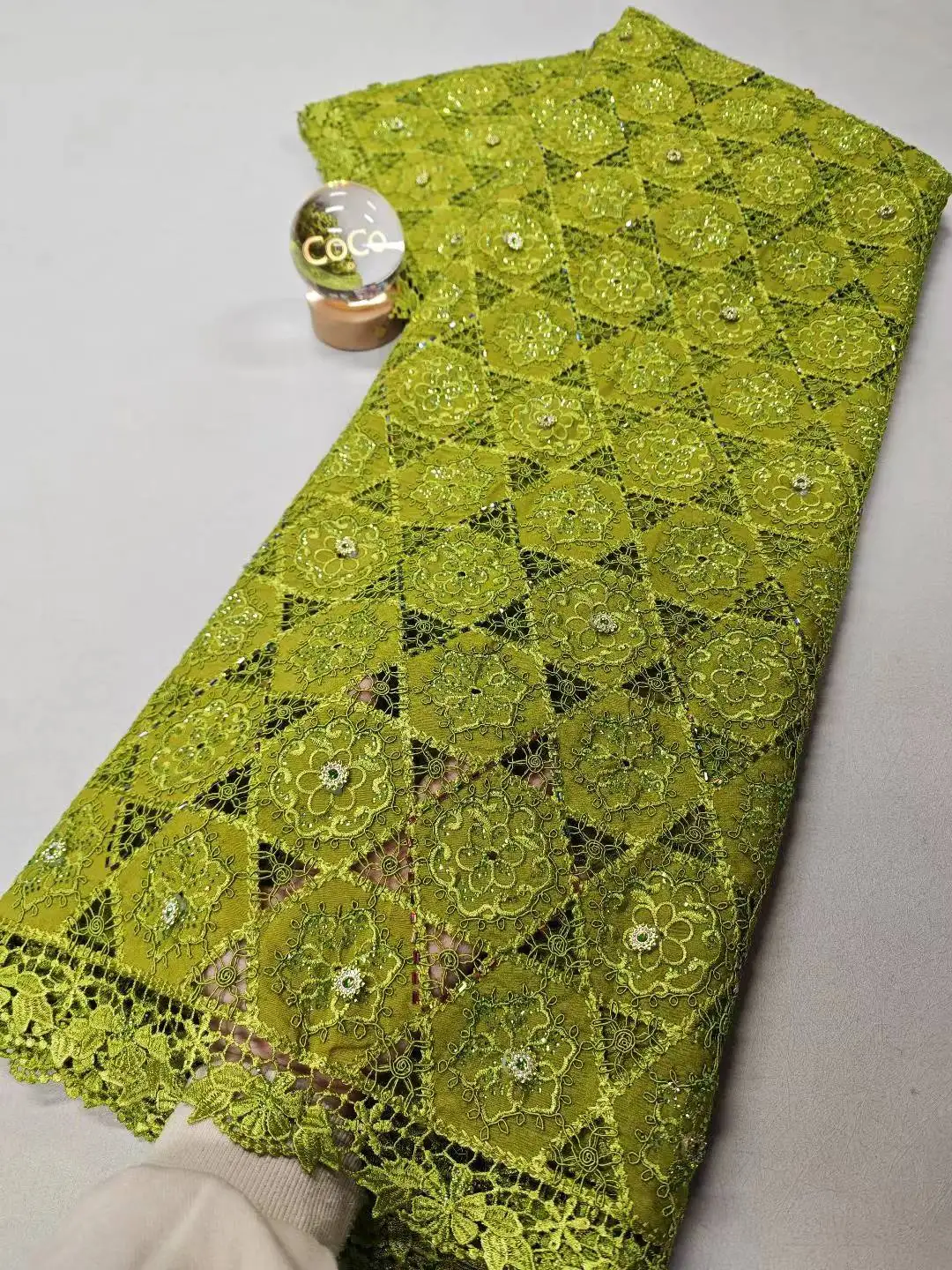 

Африканский нигерийский тюль, кружевная ткань, высококачественное хлопковое свадебное платье, блестки для шитья, вышивка, 5 ярдов, XL144, 2024 г.