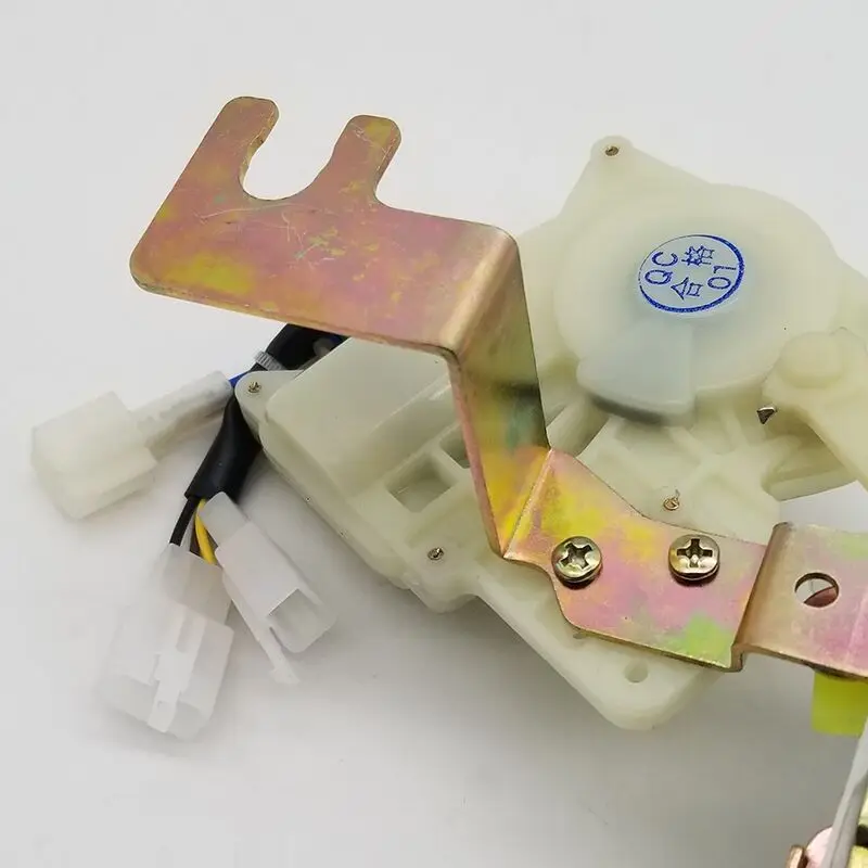 

Auto parts High quality Door Lock For Geely CK