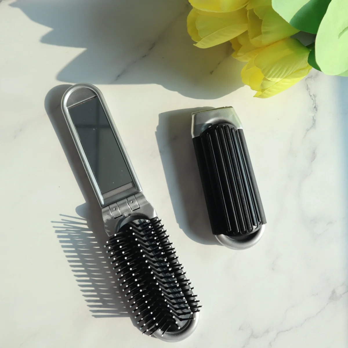 Folding long hair brush, beautiful portable mirror comb, leg head massager, travel comb, 2 and 1 Hair Tools