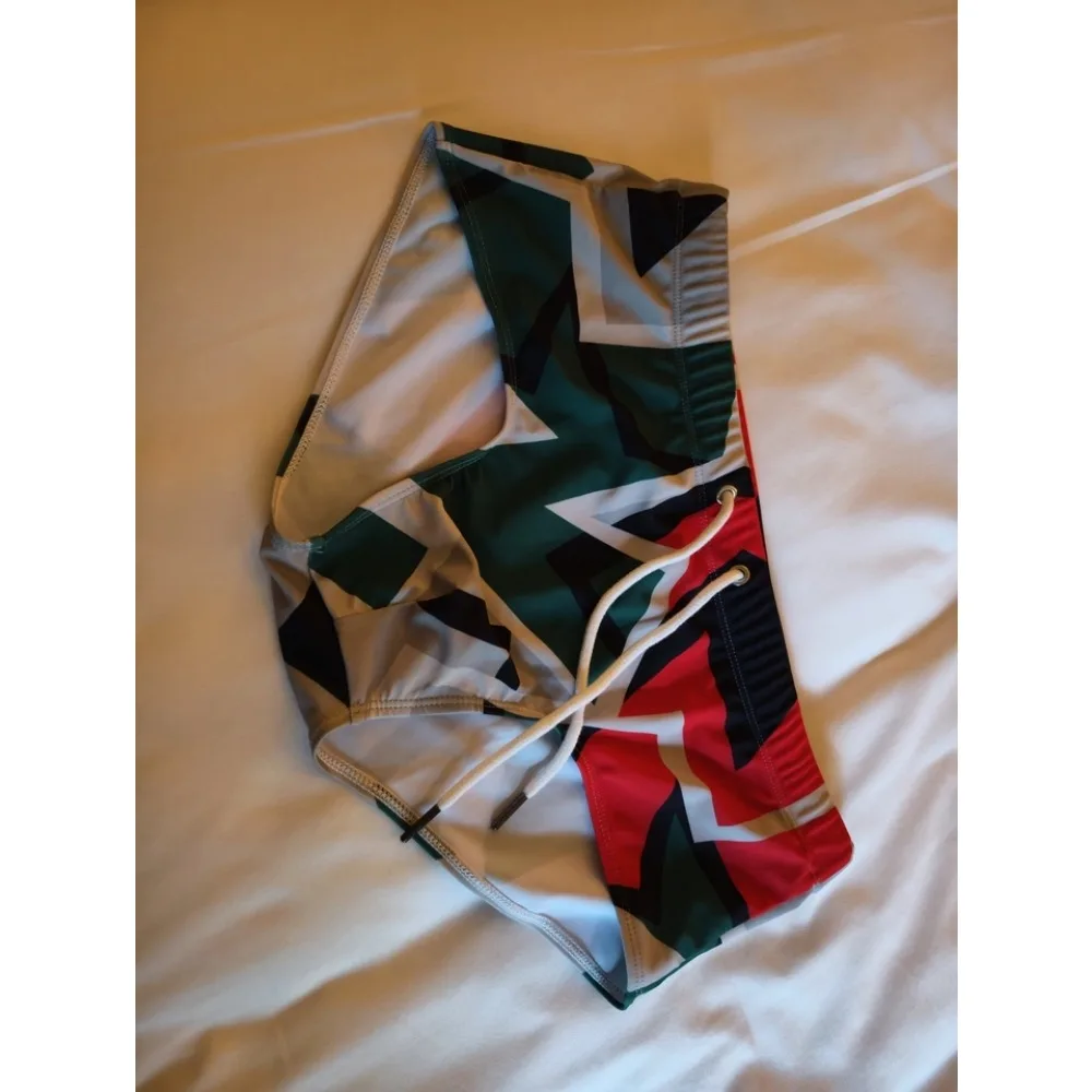 2026New summer men's boxer swimming trunks fashion printed triangular flat angle] 00804