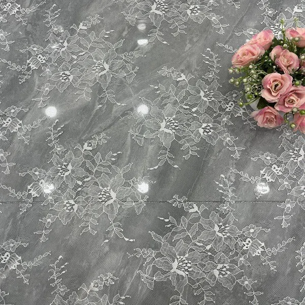 جودة عالية جديدة متعددة الألوان المطرزة الدانتيل متفوقا النسيج المطرزة الرموش الدانتيل اليدوية فستان الزفاف الملابس والاكسسوارات