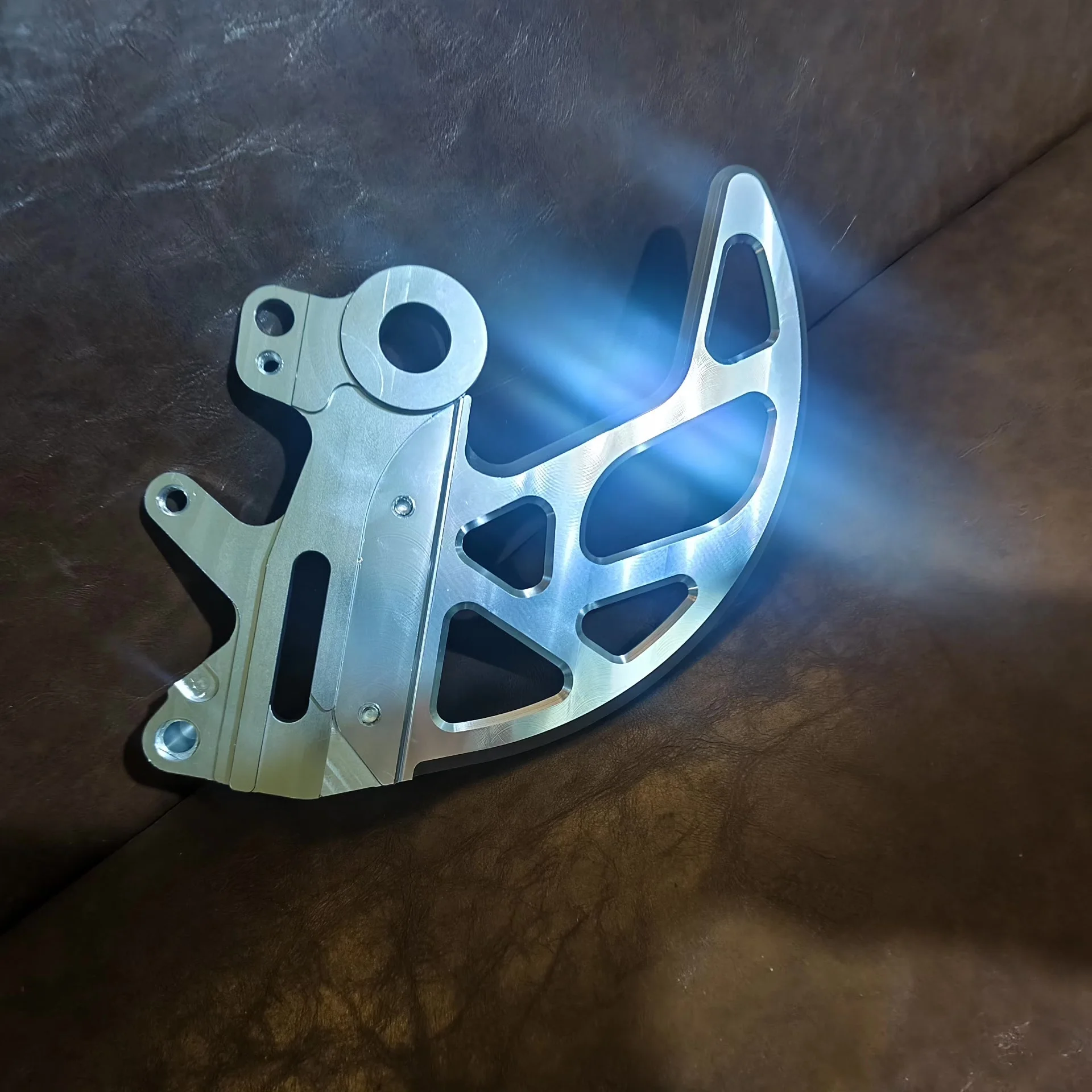 Handmade Rear Wheel Anti-Dust Anti-Impact Shield Lightweight Electric Off-Road Bike Wheel Guard Parts