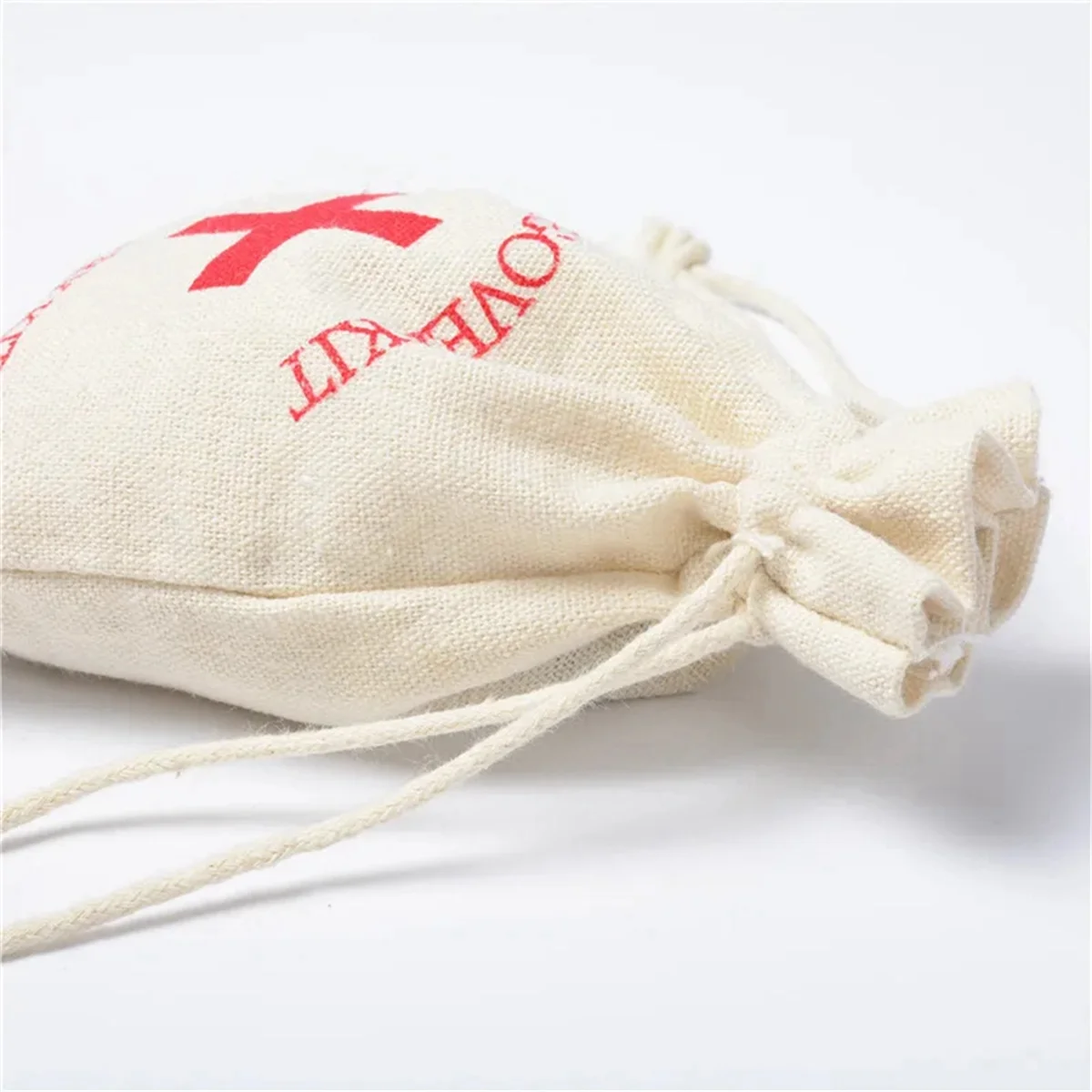 2025+20Pcs Wedding Favor Holder Bag Kit Bags for Guests Gift Red Cotton Linen Pouches Festival Event Party