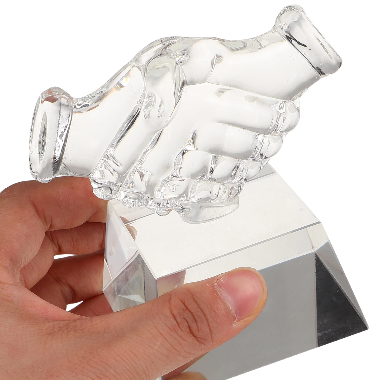 

Handcrafted Crystal Trophy with Cartoon Handshake - Small Trophy for Children's Achievement in Teamwork Sports Events - Ideal