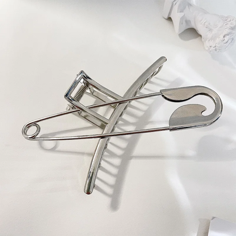 Women's Jewelry Accessories Bold-Design Safety Pin and Shark Clip Hair Accessory for Women's Fashion Flair