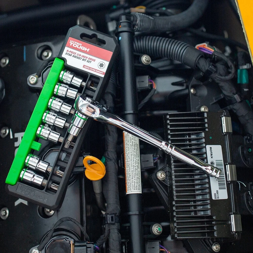 Chrome 1/2 Inch Drive 72-Tooth Pear Head Ratchet Heavy Duty Steel Quick Release Ergonomic Handle Easy Operation Tools