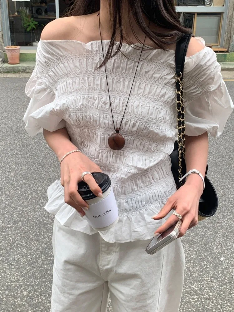 Slim Fit Women's Shirt One-Shoulder Bubble Sleeve Design Korean Style Fashionable And Flattering Short Sleeve Casual Top