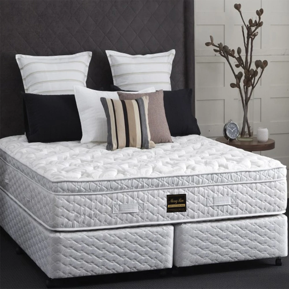 High Quality Vacuum Compressed Roll up Packaged Memory Foam Spring Queen Size Folding Bed Mattress