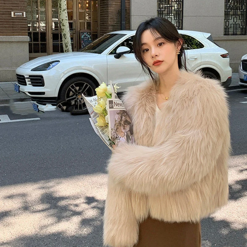 

2024 Autumn Winter Faux Fox Fur Coat Women Korea Short Jackets Fashion Warm Feather Overcoat,Lady Casual Loose Outfits