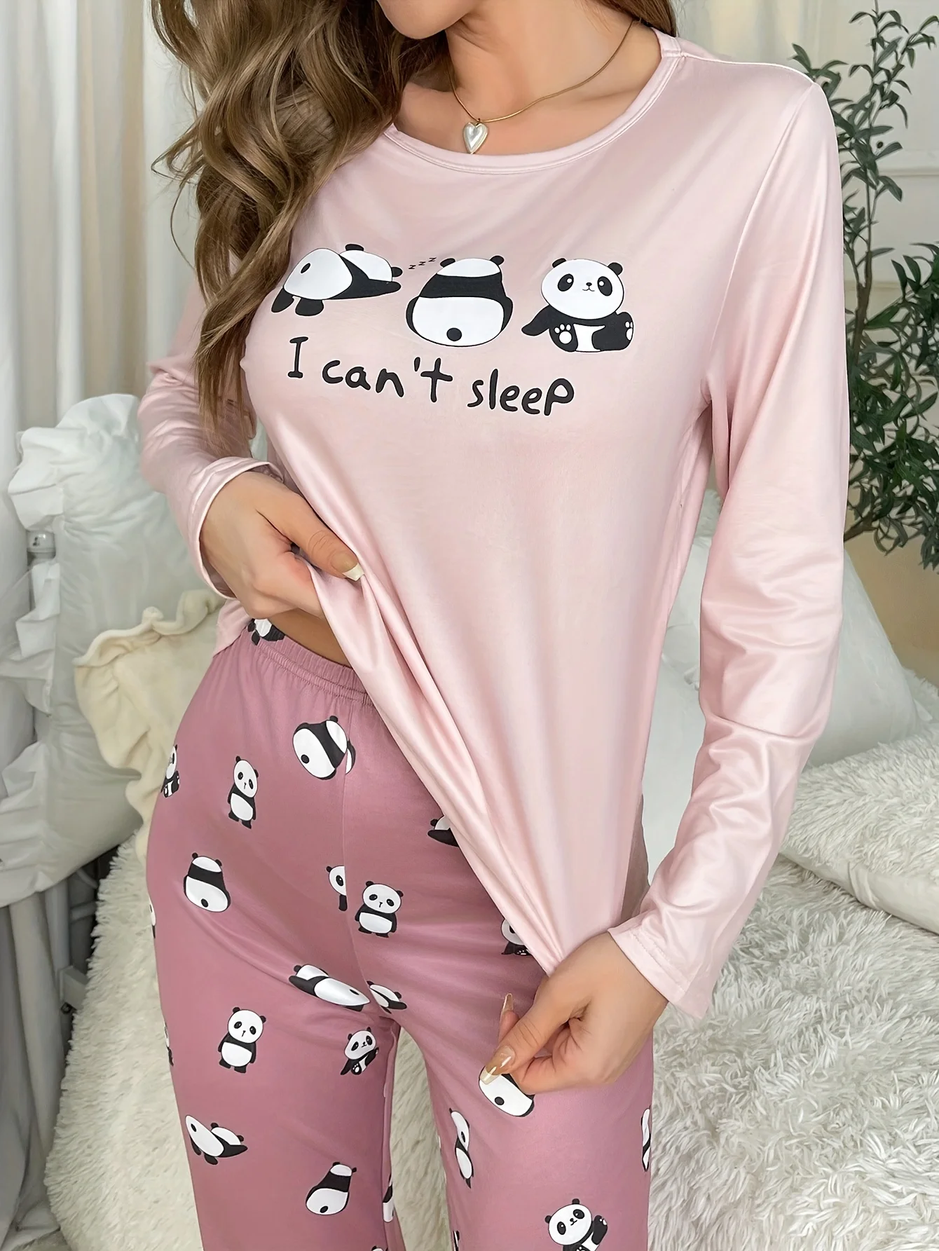 Women\'s new style pajamas set Cute Panda long sleeve pants two-piece casual home wear