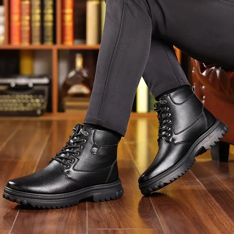 

Winter Men's Cowhide Snow Boots Thickened Fleece Lining Wool Insulation Anti Slip Lace Up Casual Shoes