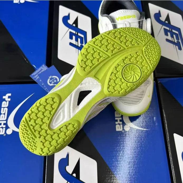 

New Arrival Hot Seller 2025 Professional Table Tennis Shoes Non-Slip Durable Training Shoes Lightweight Table Tennis Shoes