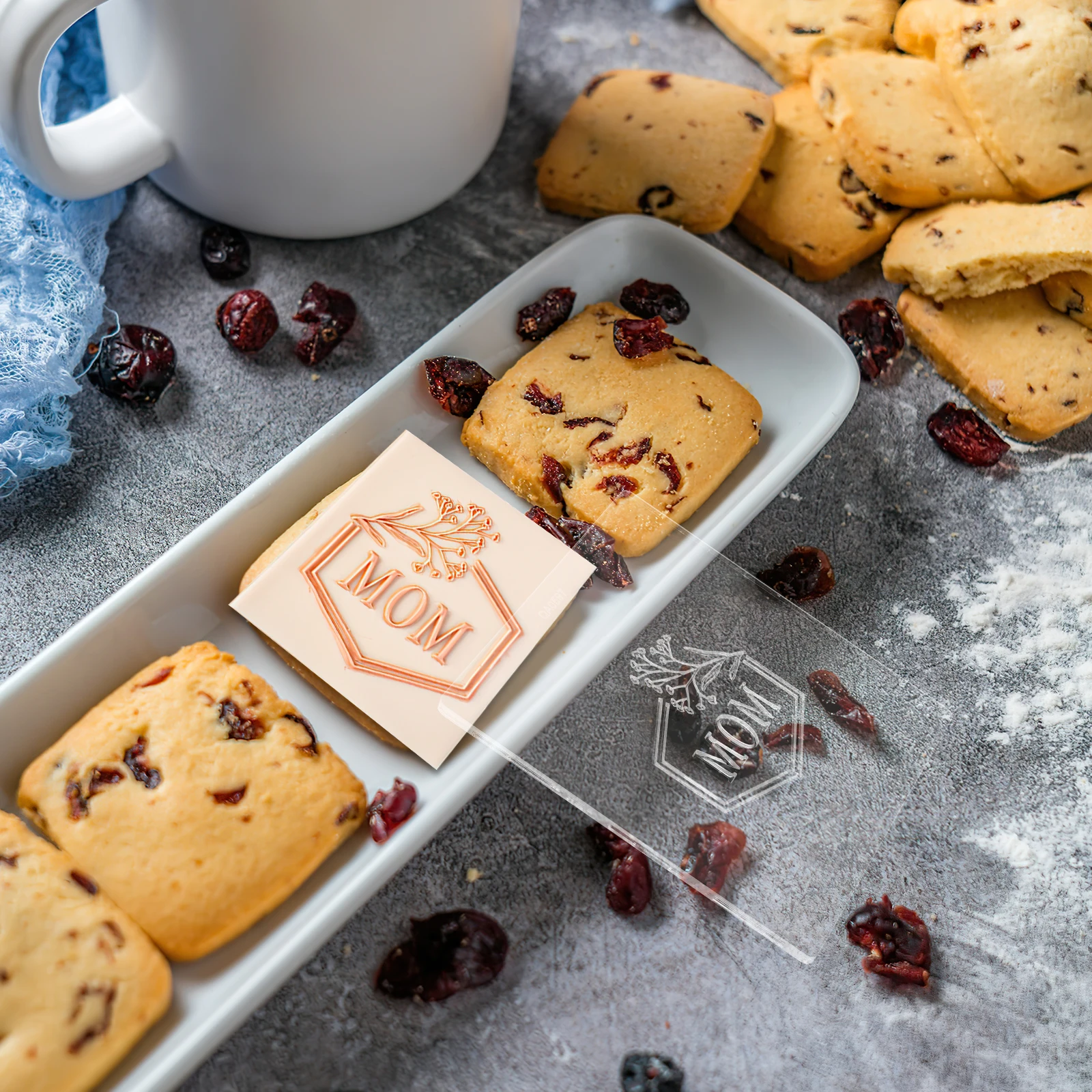 

Mother's Day Baking Tool Cookie Stamp Fondant Embosser for Cupcake Cake Biscuit Decoration Cookie Stamp for Baking