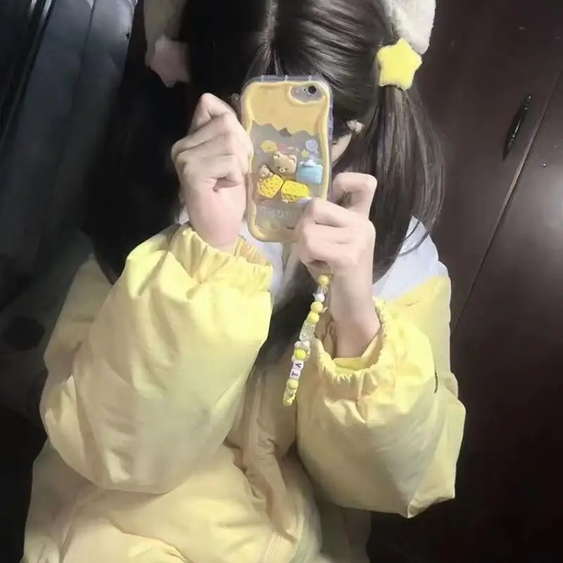 Abrigo de algodón con empalme bordado de gato Kitty, chaqueta cálida holgada y creativa con corazón para chica Kawaii, otoño e invierno