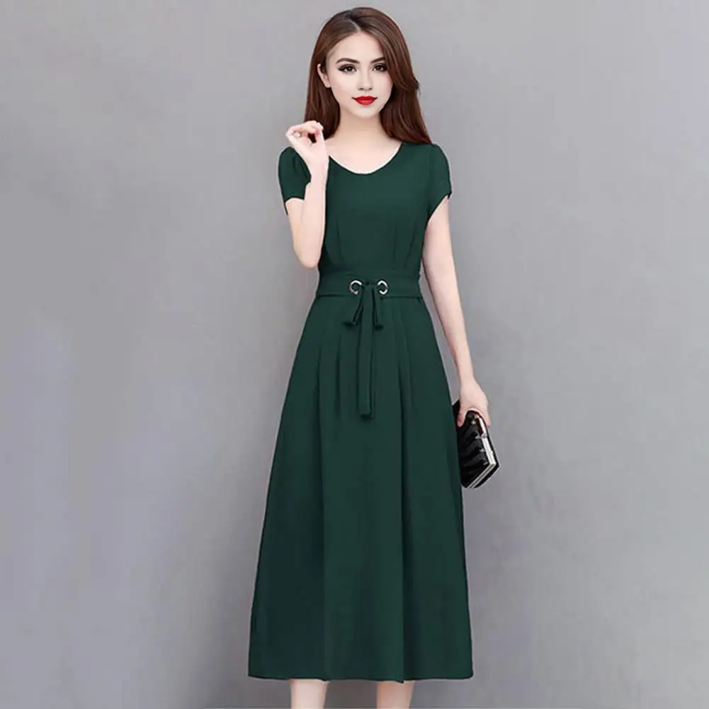 

Slim Fit Attire Elegant A-line Midi Dress for Women with Short Sleeves Slim Waist Round Neck for Office or Wear Dress