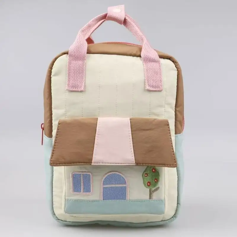 Simple and trendy new zipper backpack with large capacity waterproof design for women's commuting comfort backpack