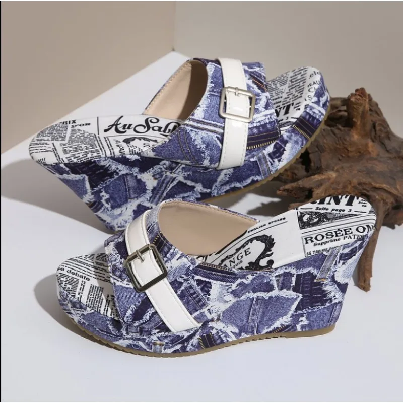 

Высококачественные женские туфли на танкетке 2026 года: дизайнерские летние вечерние туфли, модные повседневные сандалии на платформе, шлепанцы-слайды