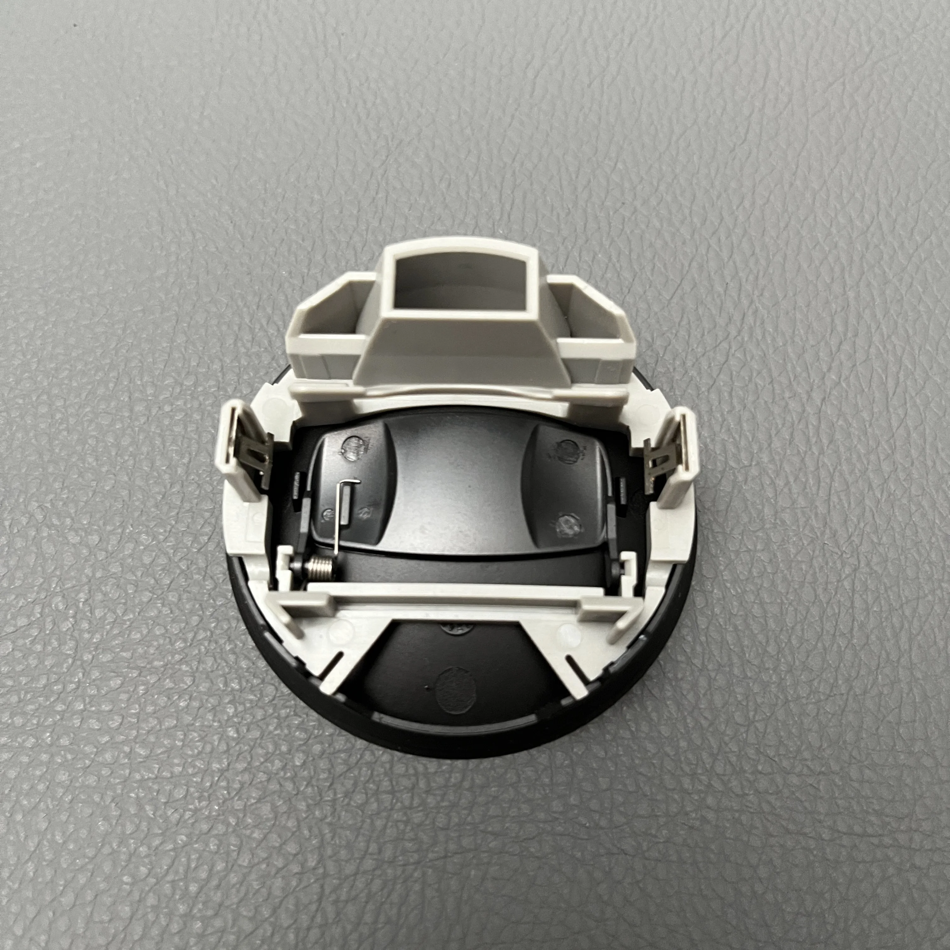 3AA905219A OEM Zündungsstartknopf-Schalterabdeckung für VW Volkswagen PASSAT B7 CC 3AA 905 219 A – Detail 4