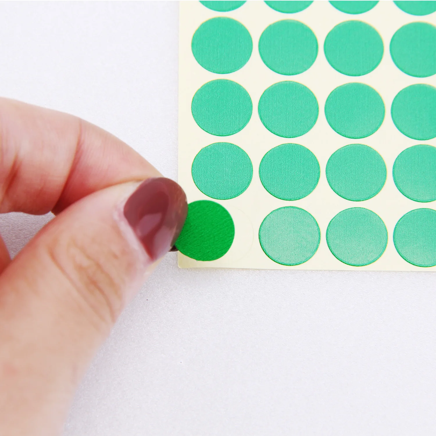 14 Sheets Multicolor Coding Round Dot Labels Stickers for Crafts Making Notes Marks Playing Games Circle Removable Label Sticker