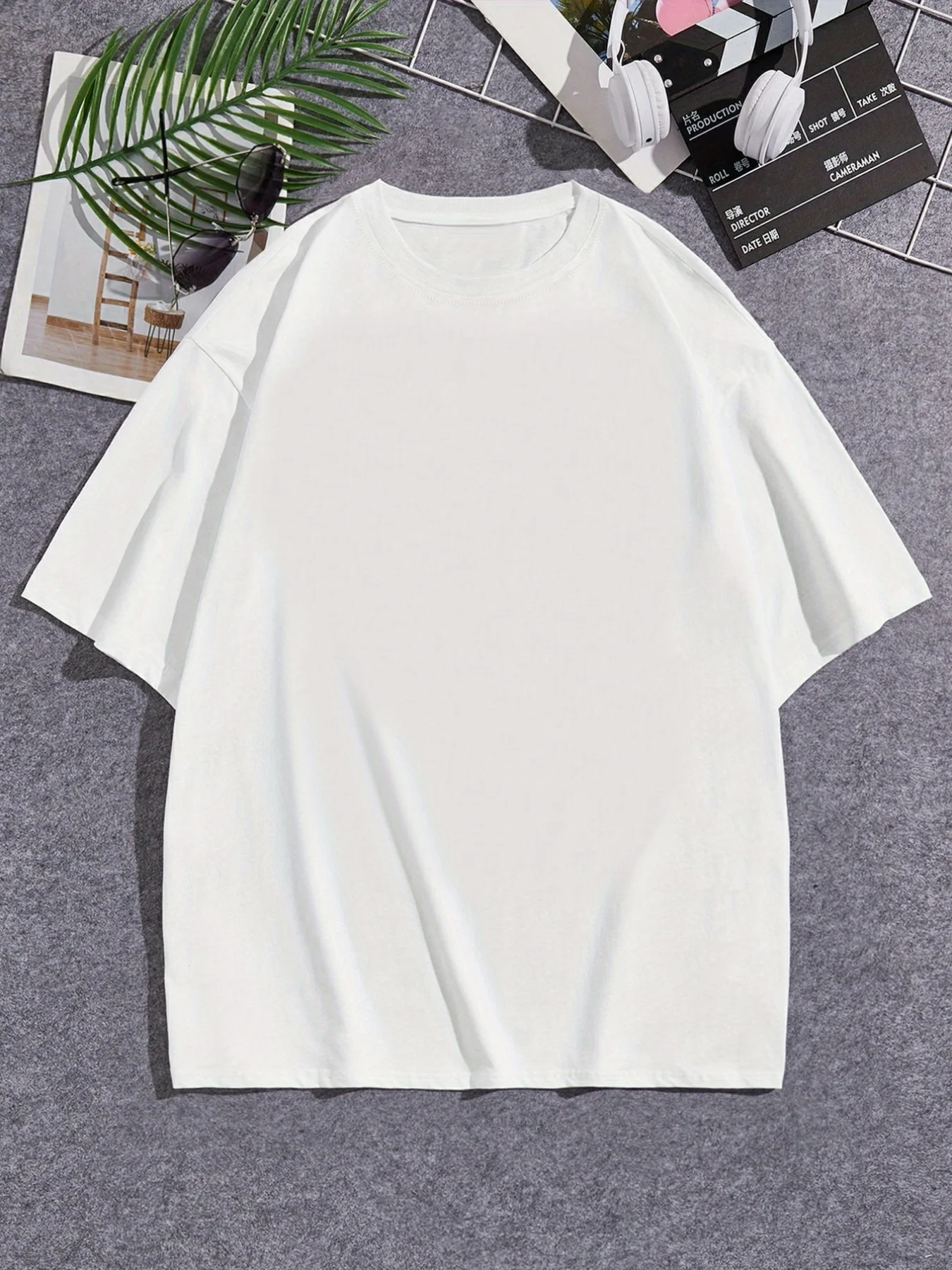 "Not In The Mood", Men's Casual Slightly Stretch Crew Neck Graphic Tee, Male Clothes For Summer