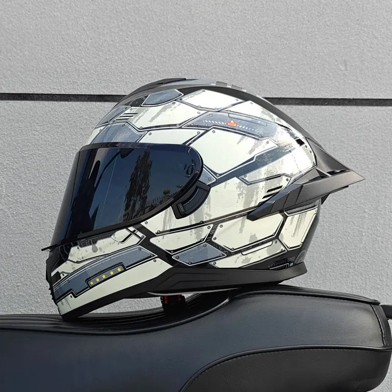 Thumbnail 3 - #3 Newest Full Face Motorcycle Helmets