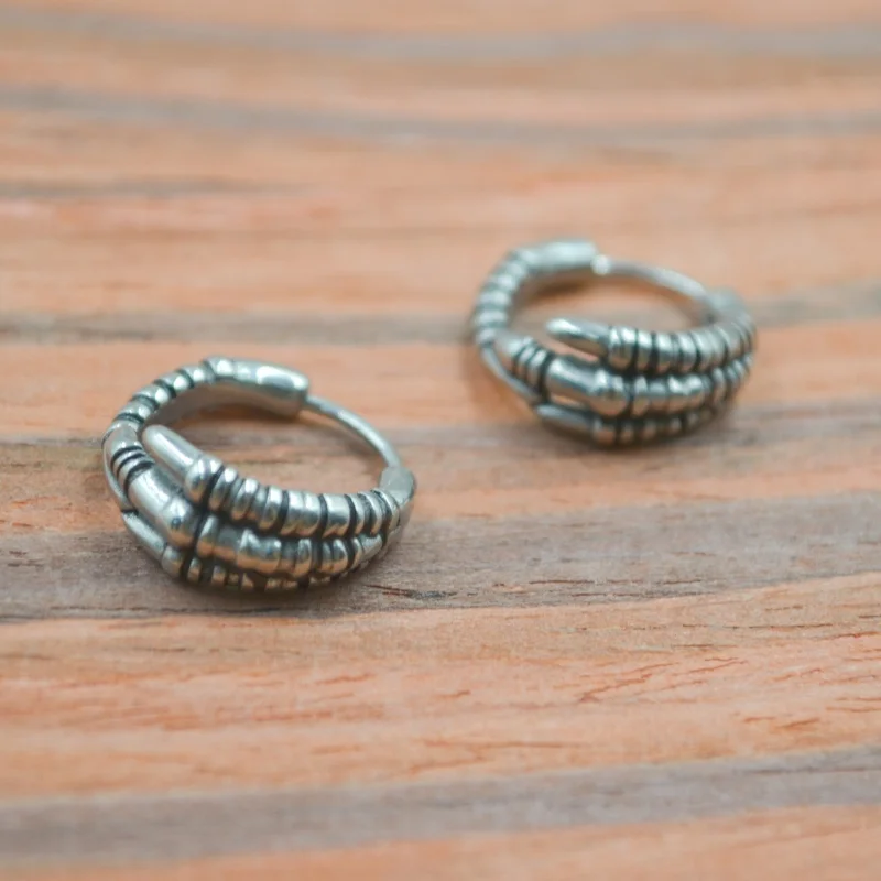 Lot50pcs Fashion Jewelry- PUNK EMO Men/Women Hoop Claw Earrings New Ear Studs/Earring Stainless Steel  Hoop Ring