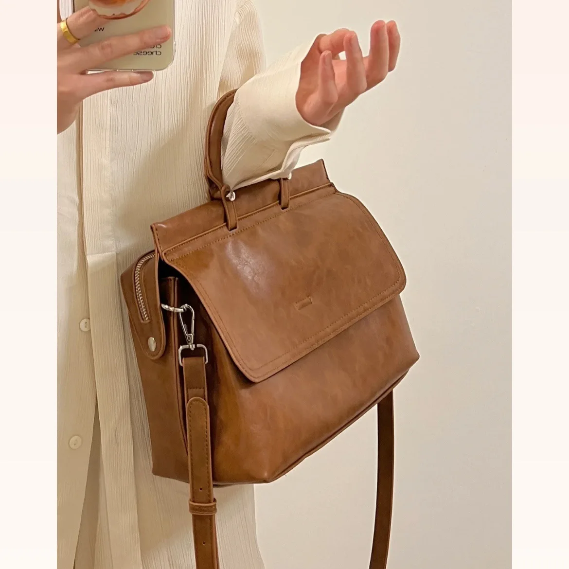 Vintage Women handbag Oil wax skin Elegant Commute briefcase Brand design Female messenger Shoulder Bag multistorey ladies totes