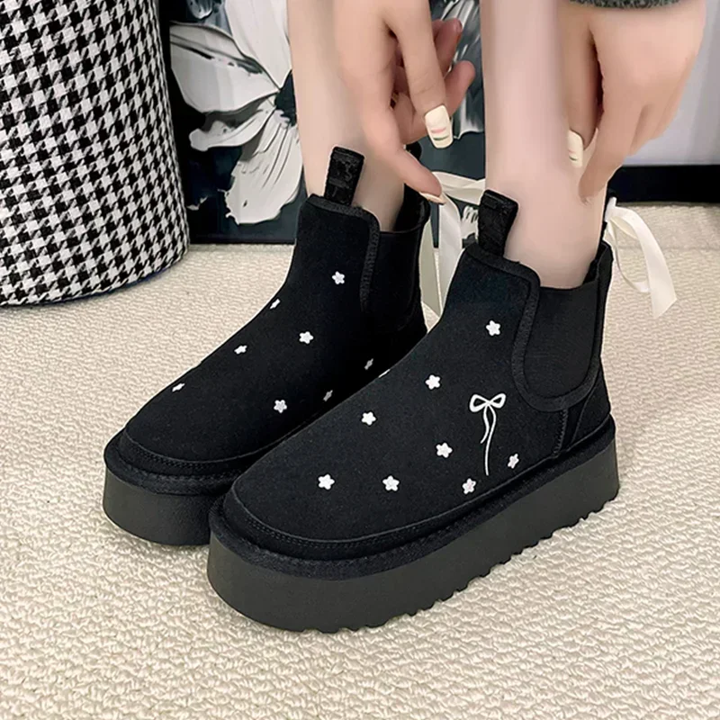 Suede Print Snow Boots Platform Women Fur Ankle Shoes 2025 Winter Brand Flats Casual Shoes Short Plush Warm Chelsea Boots Mujer