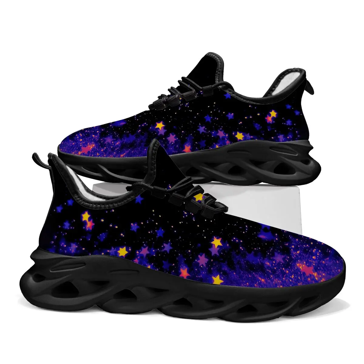 Легкая повседневная спортивная обувь из тканого материала на мягкой подошве для родителей и детей с мультяшным принтом и рождественской тематикой