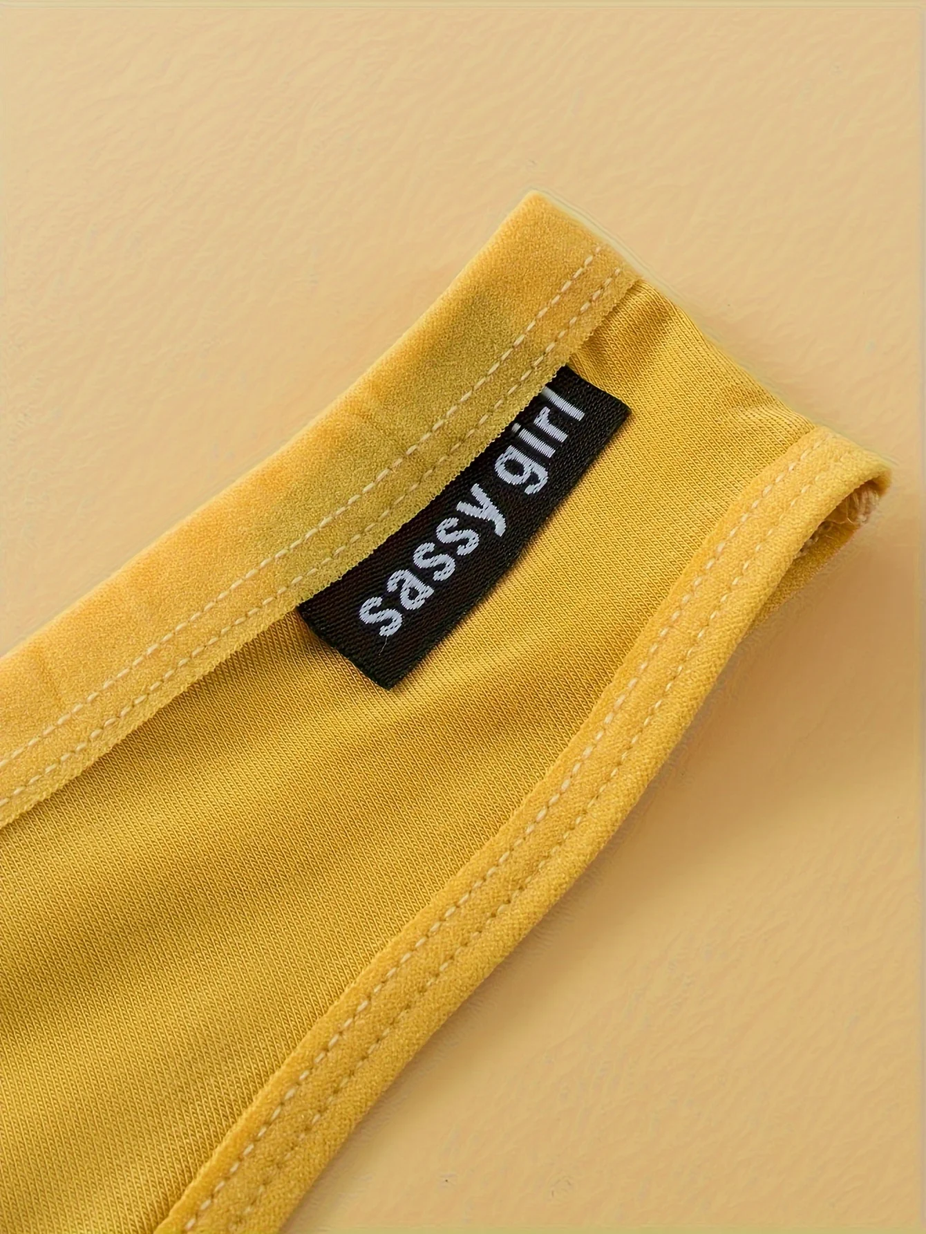 Комплект из 5 предметов: приятные для кожи и удобные женские стринги из модального хлопка, мягкая ткань и модное женское нижнее белье.