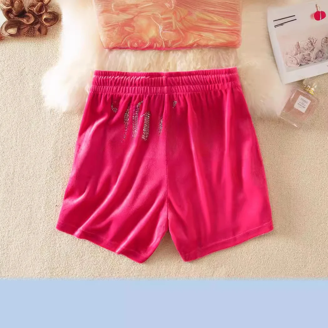 السراويل القصيرة الصيفية العصيرة للنساء TIKTOK الأكثر مبيعا نسيج البوليستر منتصف الخصر طول السراويل الساخنة مثير العصرية الكورية نمط