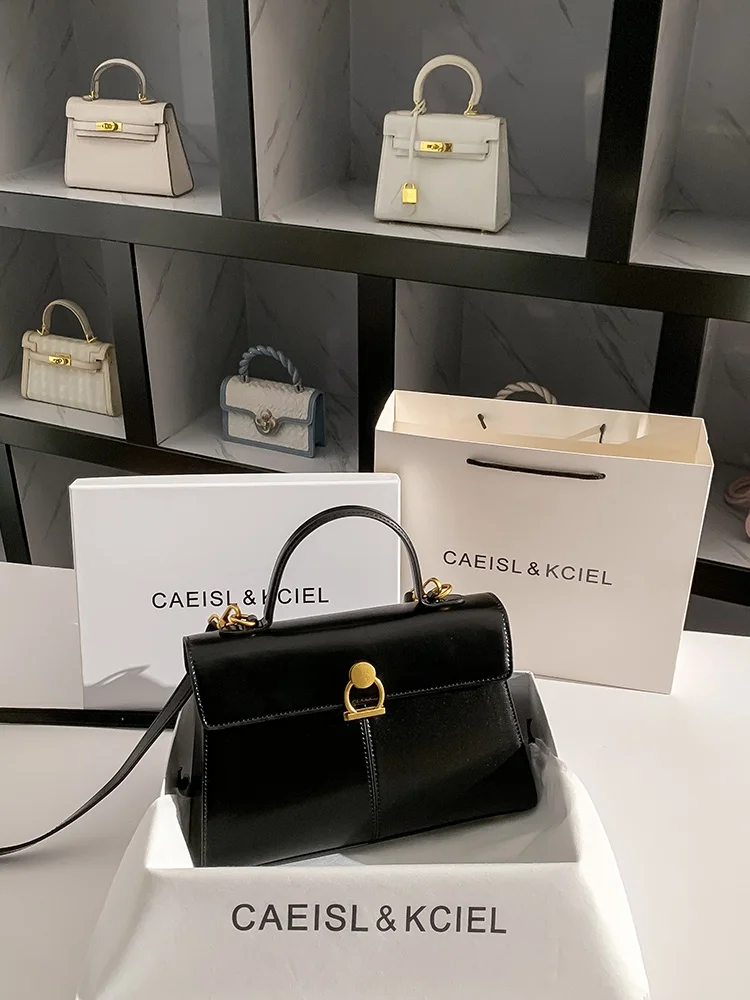 

Faionable Commuter Women's Crossbody Bag Single oulder Square Handbag Briti Sle Lo Bule Closure PU Leather