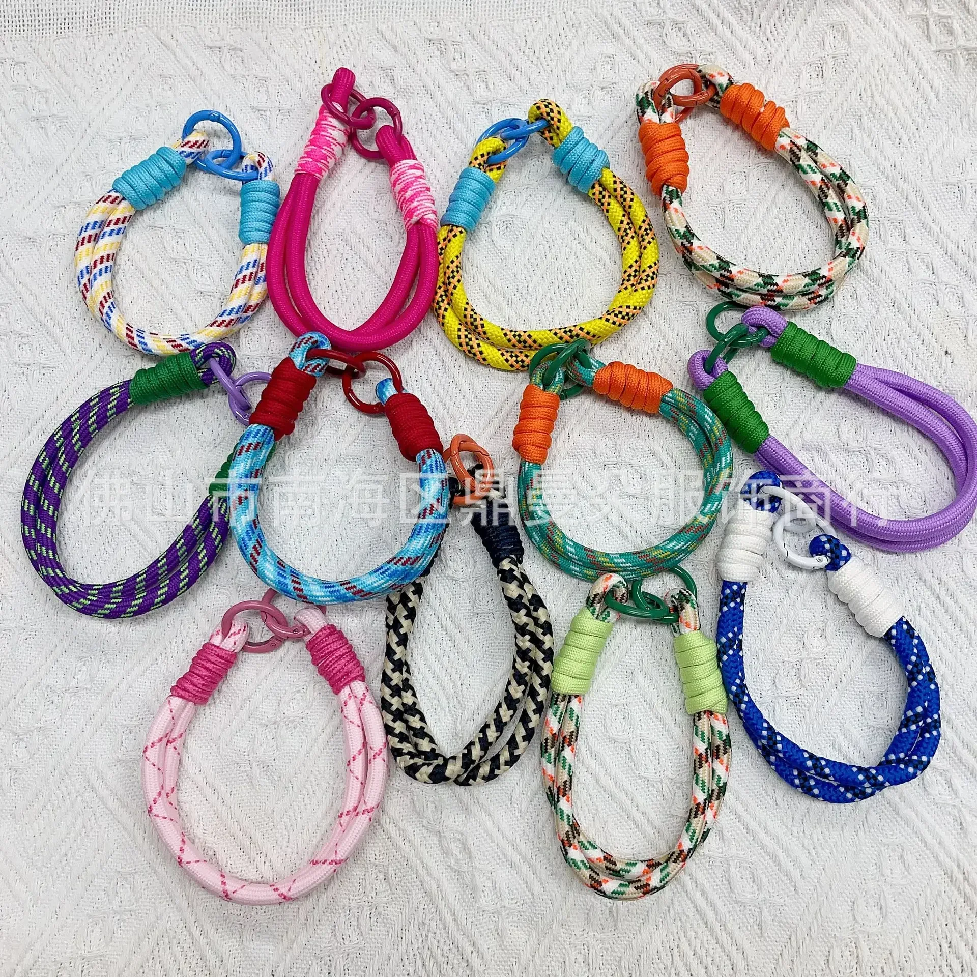 Cute Candy Colors Phone Chain Cellphone Short Strap Anti-lost Lanyard Chain Jewelry Phone Wrist Straps Hanging Rope Accessory