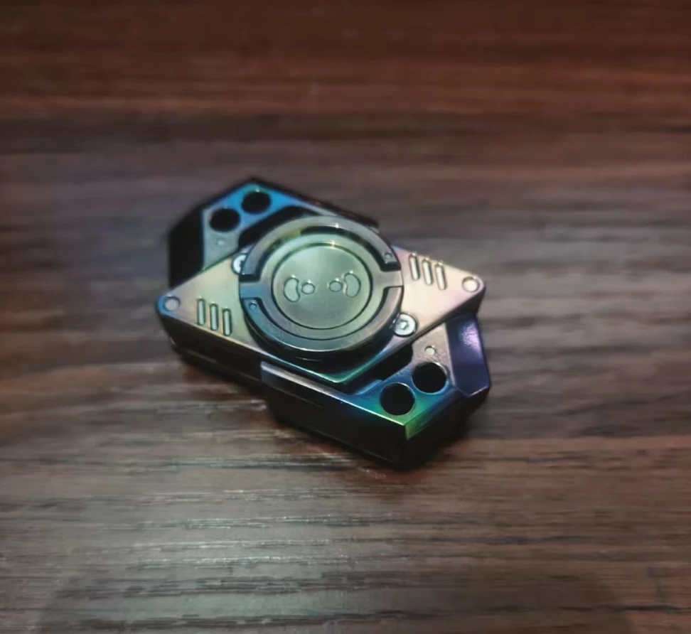 

Б/У EDC девятиручный цирконий Радуга пробуждение насекомых-спиннер гироскоп на кончике пальца декомпрессионные игрушки