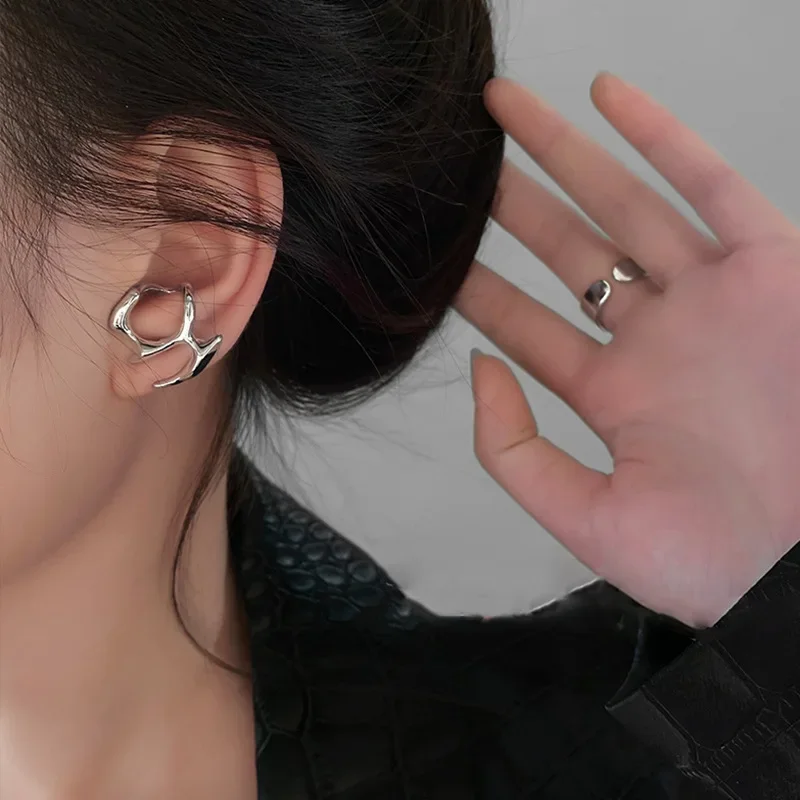 Irregular Liquid Metal Hollow Earrings Style Hip-Hop Punk Fashion Personality Long Earrings Ms Girl Travel Accessories