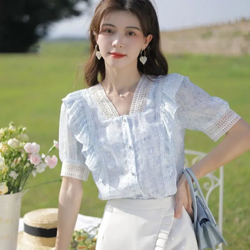 Korea V-neck Skinny Dignified Short Sleeve Women's Clothing Hollow Out Solid Color Elegant Fashion Sweet Summer Thin Blouses