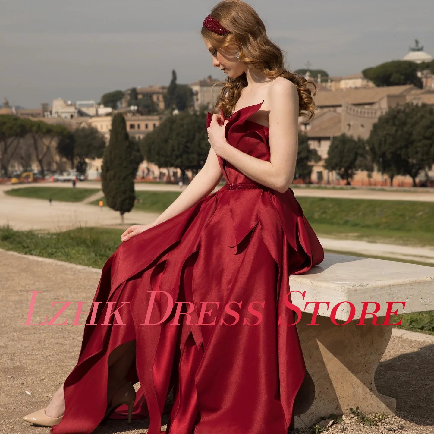 ชุดราตรีทรงเอไลน์ผ้าซาตินประดับเลื่อม คุณภาพสูง แขนกุด สายเดี่ยว ยาวกรอมเท้า สไตล์ดารา ออกแบบพิเศษ