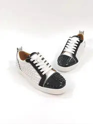 Classic Rivet Decoration Lovers Leather Shoes Black White Men's Round Toe Lace Up Comfortable Flat Heel Casual Single Shoes