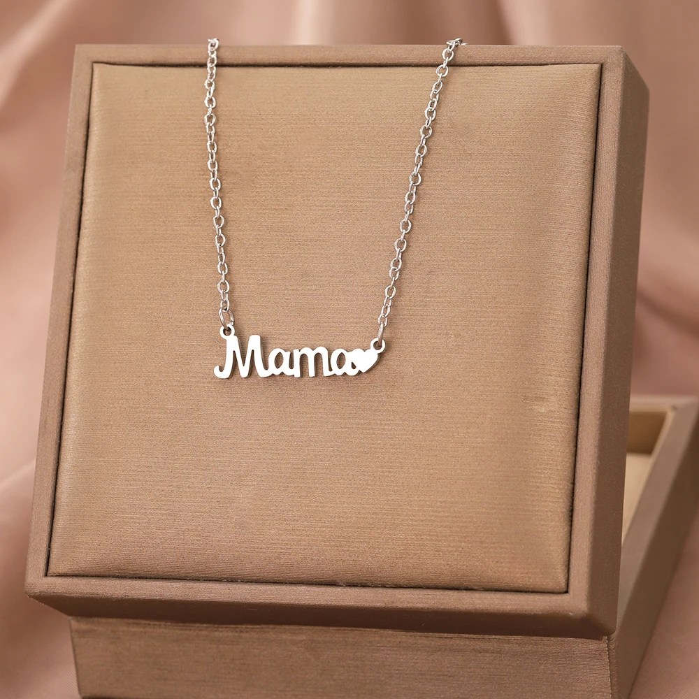 Stainless Steel Necklaces Mama Love Heart Letter Pendant Fashion Collar Chain Mother's Day Necklace For Women Jewelry Mama Gifts